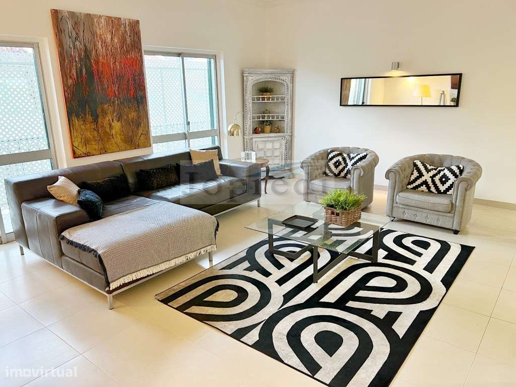 T2 Monte Estoril Mobilado e Equipado - Grande imagem: 1/19