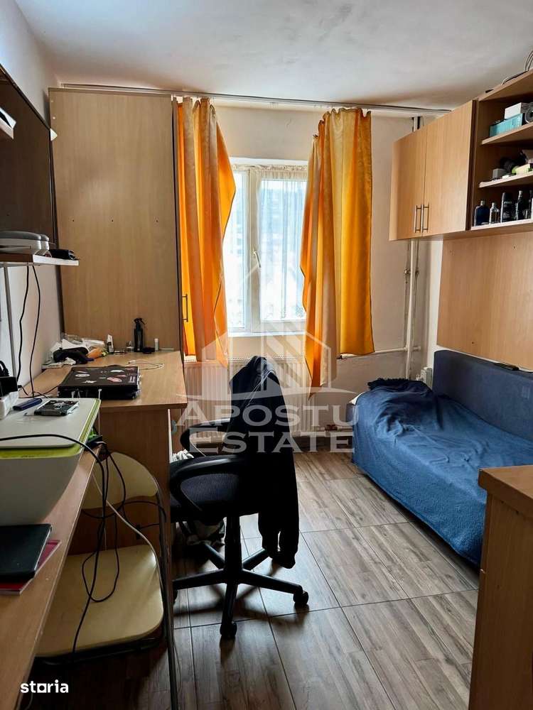 Garsoniera la etaj intermediar, zona Complexul Studentesc - Imagine principală: 2/4