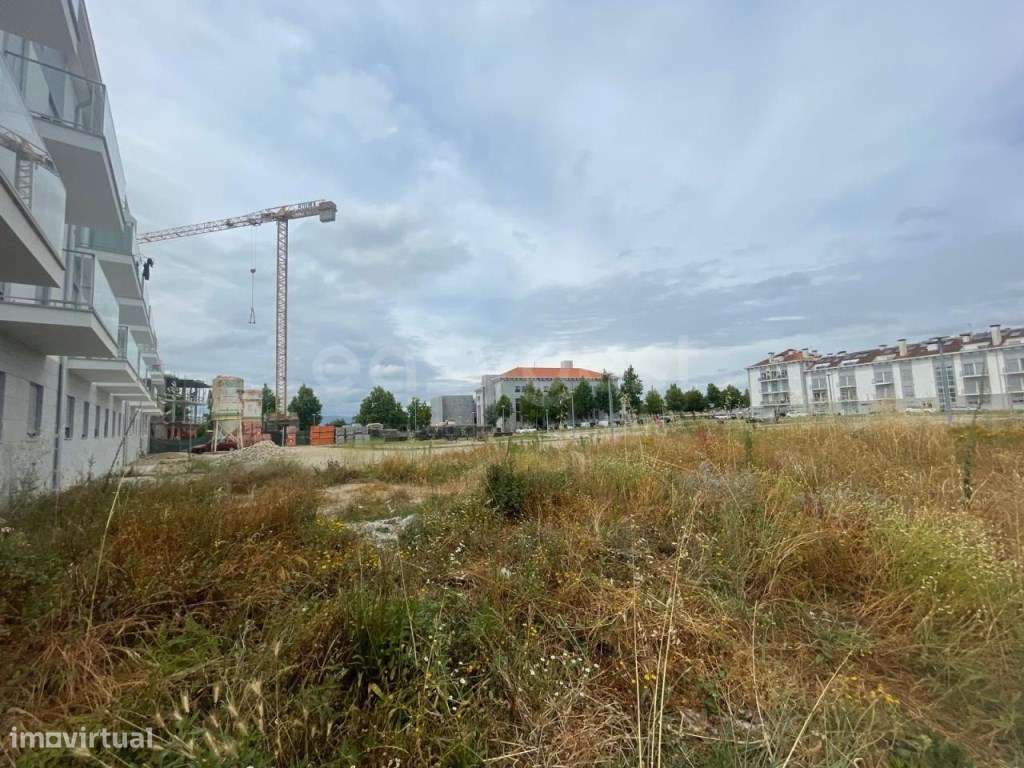 Apartamento T3 em construção, localizado em Carregal do Sal - Grande imagem: 3/13