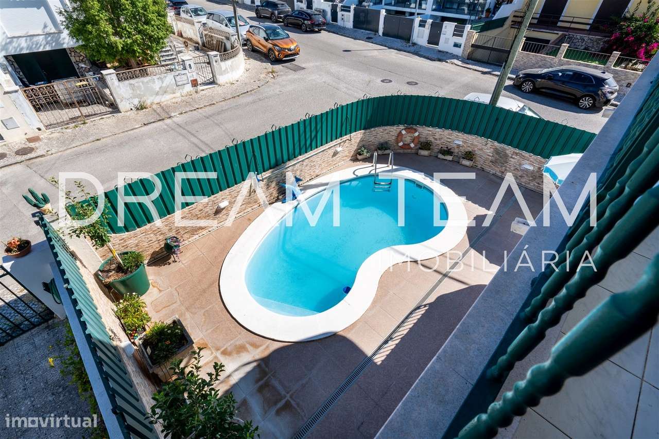 Moradia T3 Vila Nogueira de Azeitao Com Piscina-27