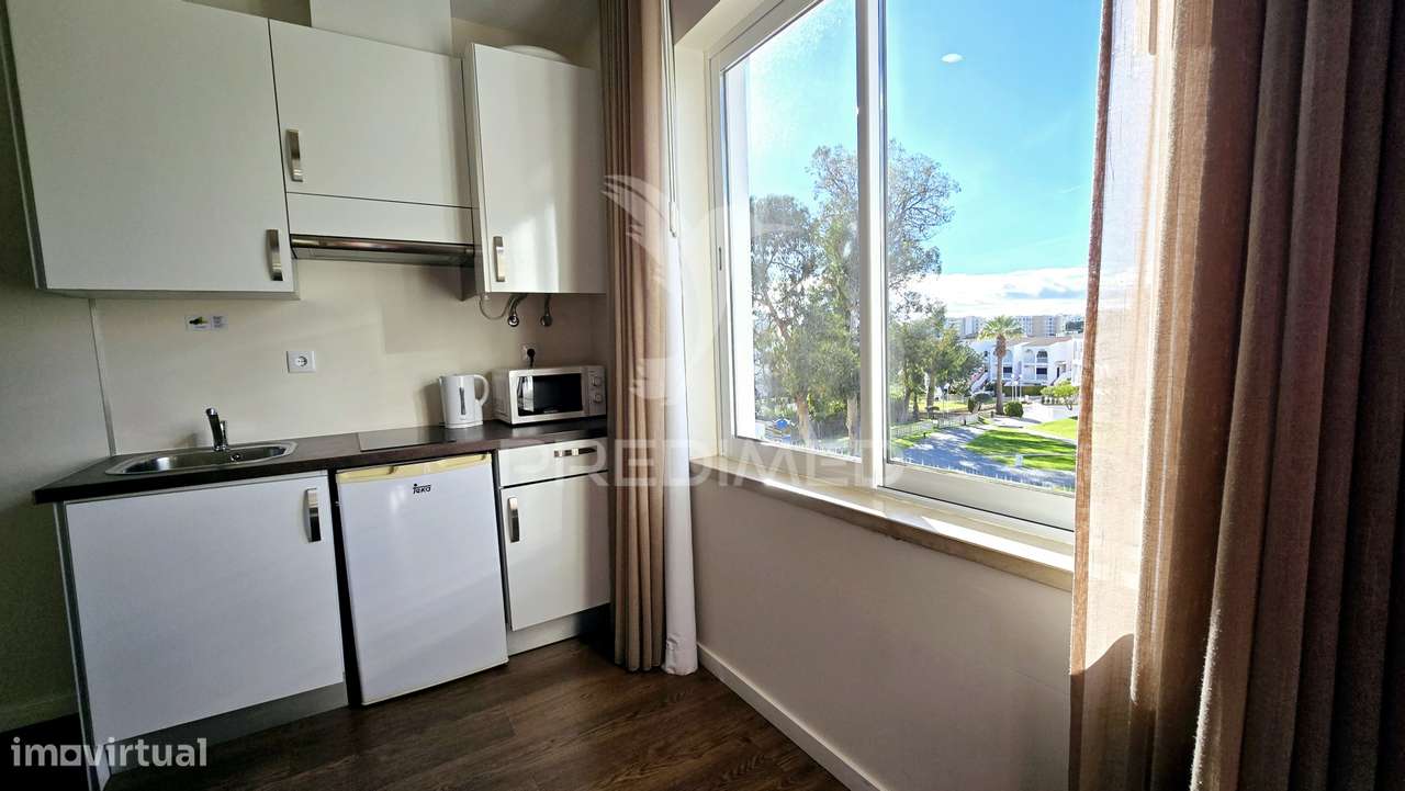 Estudio em condominio fechado com quarto independente - Grande imagem: 5/27