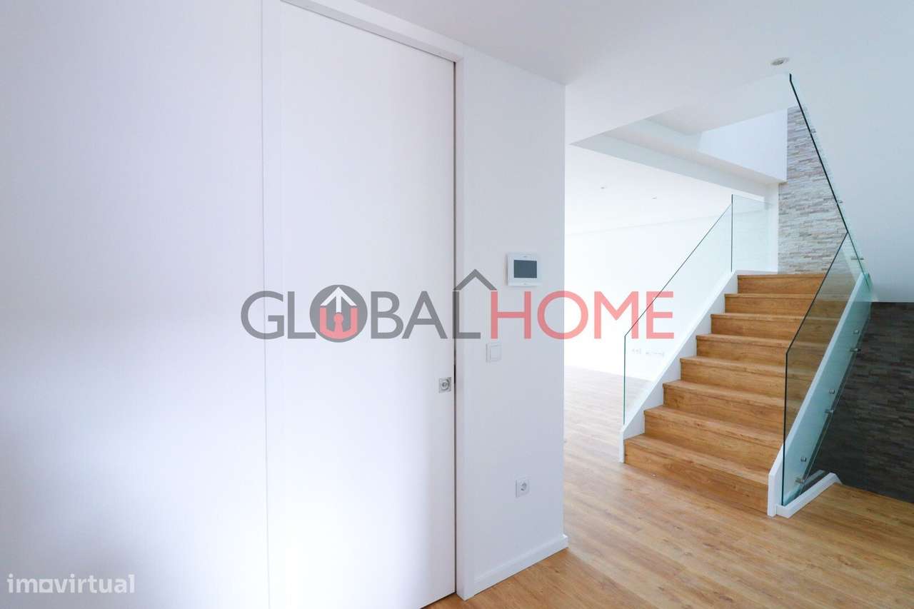 Moradia T3 Nova com Terraço e Piscina em São Pedro da Cova - Grande imagem: 5/60