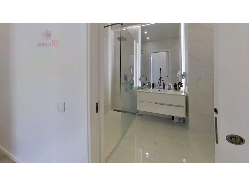 Penthouse Duplex T5 de Luxo, para venda no Montijo-18