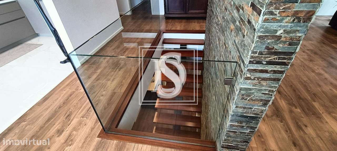 Moradia Isolada T4 em UDF de Aver-o-Mar, Amorim e Terroso - Grande imagem: 3/26