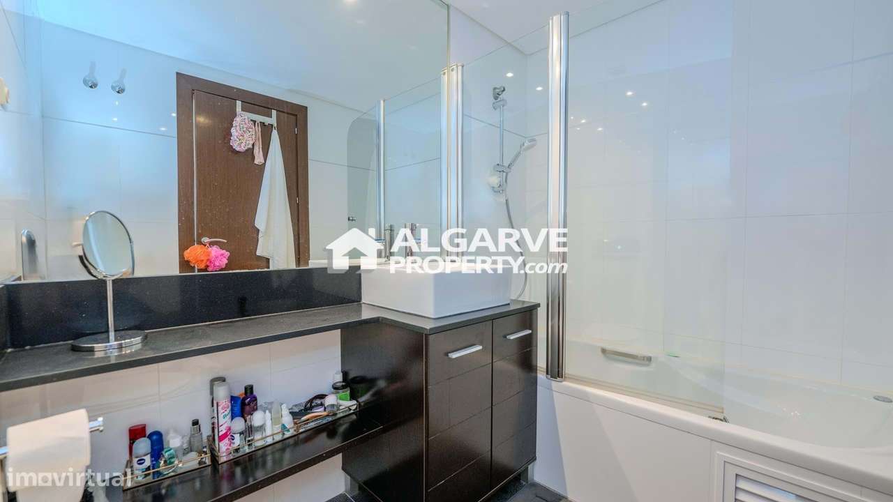 Moradia 5 Quartos no Golfe a poucos minutos da praia e marina de Vilam-19