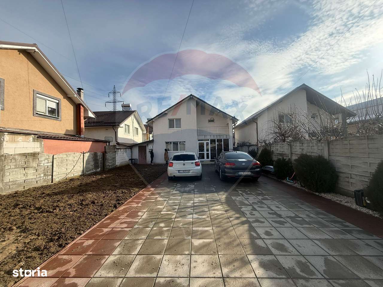 Casă / Vilă cu 5 camere de vânzare-13