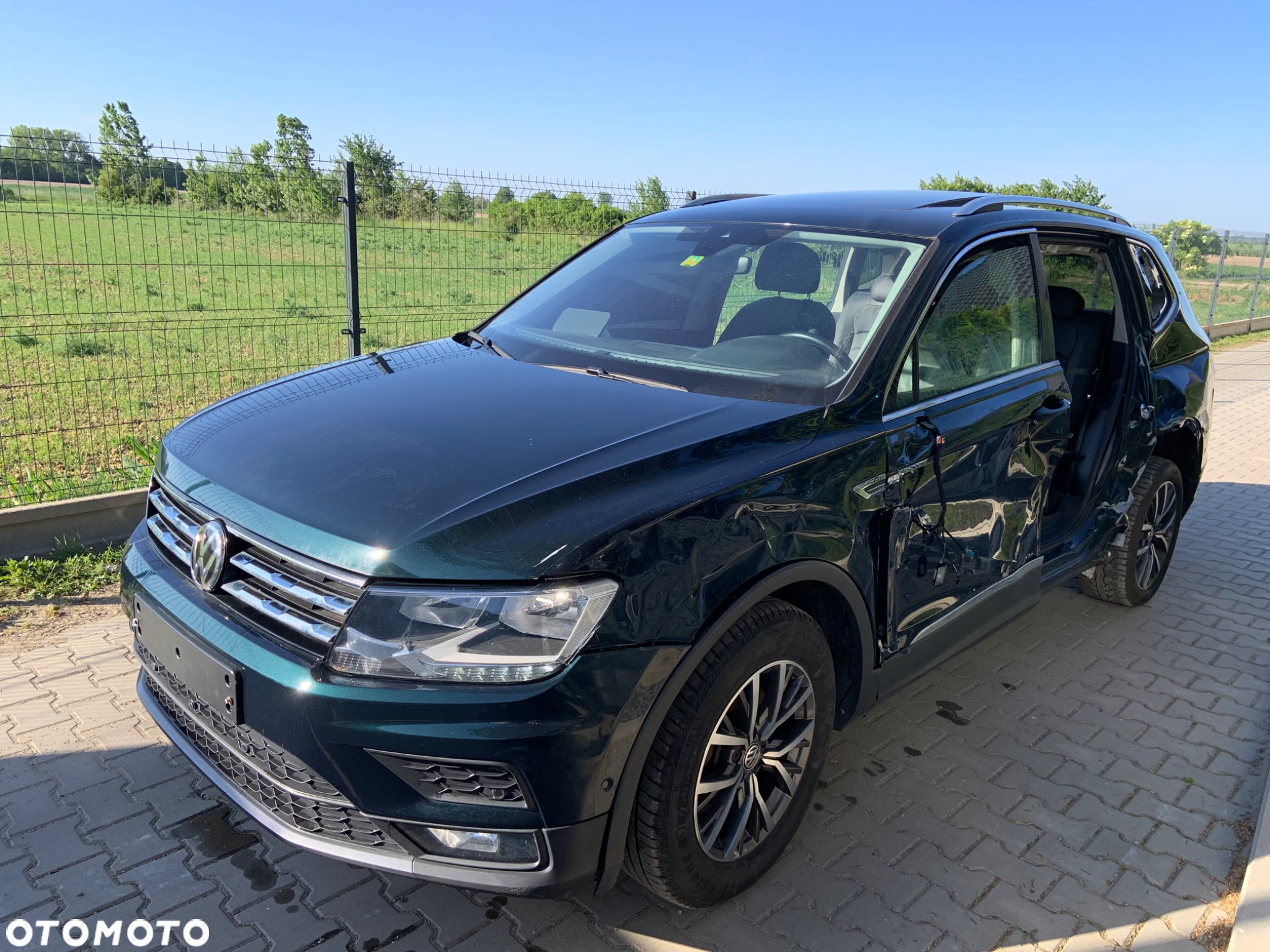 Volkswagen Tiguan Allspace 1.5 TSI ACT OPF Comfortline - 2