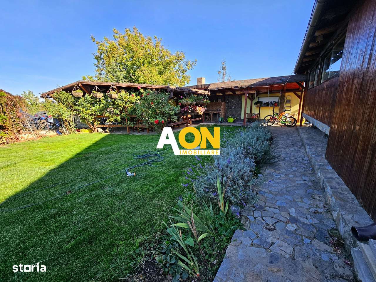 Casa S+P+M, ideală pentru cămin de bătrâni, pensiune sau afterschool - Imagine principală: 2/20