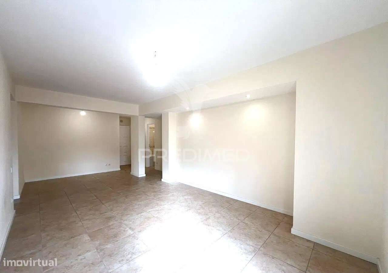 T2 Tapada das Mercês - Grande imagem: 3/11