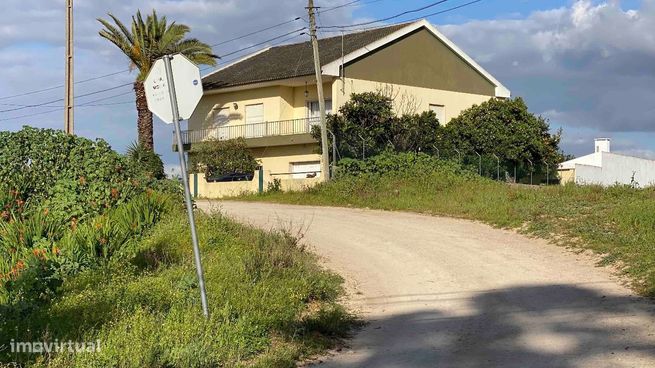 Quinta na Moita a 10 minutos da Ponte Vasco da Gama-35
