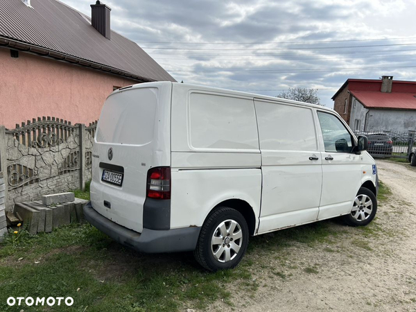 Volkswagen Transporter - 2