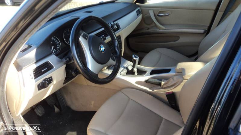 BMW 320i 4P 2006 - Para Peças - 4