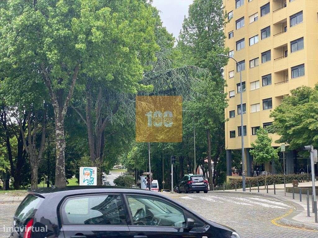 T0 novo com varanda - Baixa do Porto-13