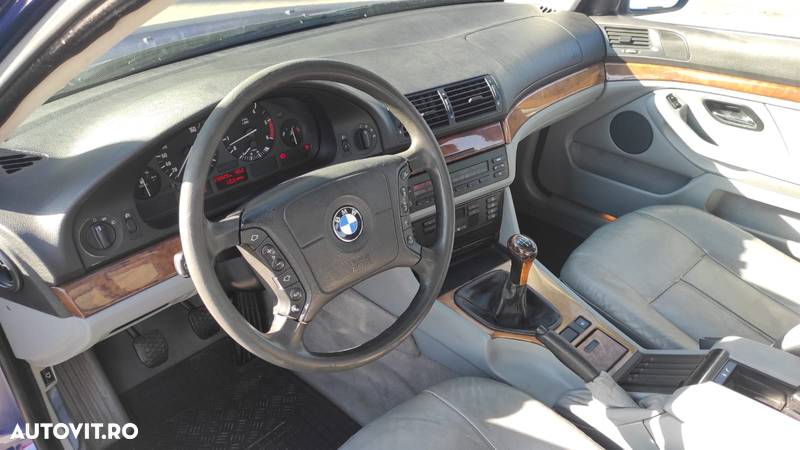 BMW Seria 5 - 14