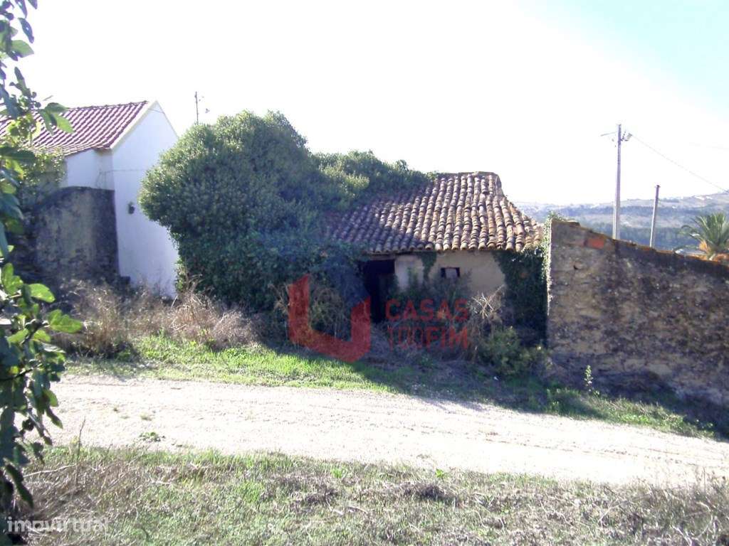 Terreno urbano com 1.522m2, inserido em zona de aglomerado rural, c... - Grande imagem: 5/6