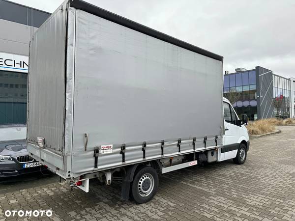 Mercedes-Benz Sprinter - 3