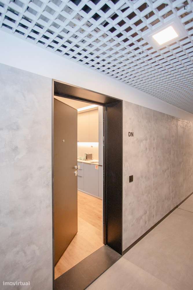 Estúdio - localizado em São Mamede de Infesta Porto - Grande imagem: 2/10