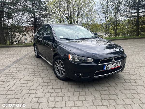 Mitsubishi Lancer 1.6 Invite - 2