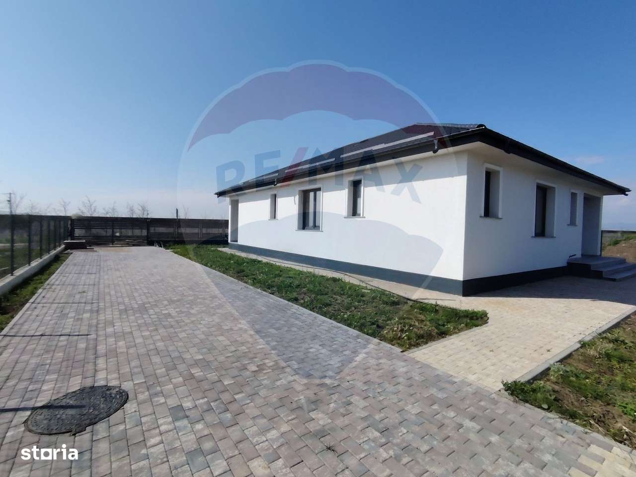 Casă cu 4 camere Greenfield Residence-1