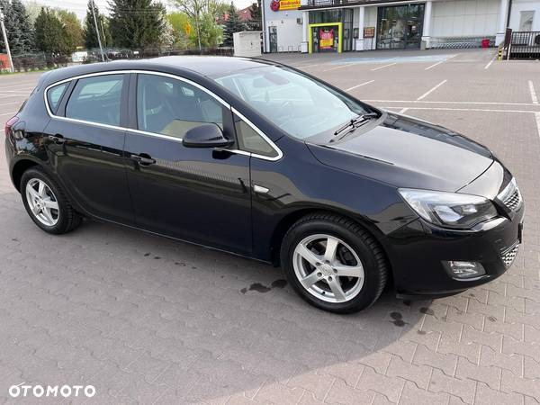 Opel Astra 1.7 CDTI DPF Edition - 10