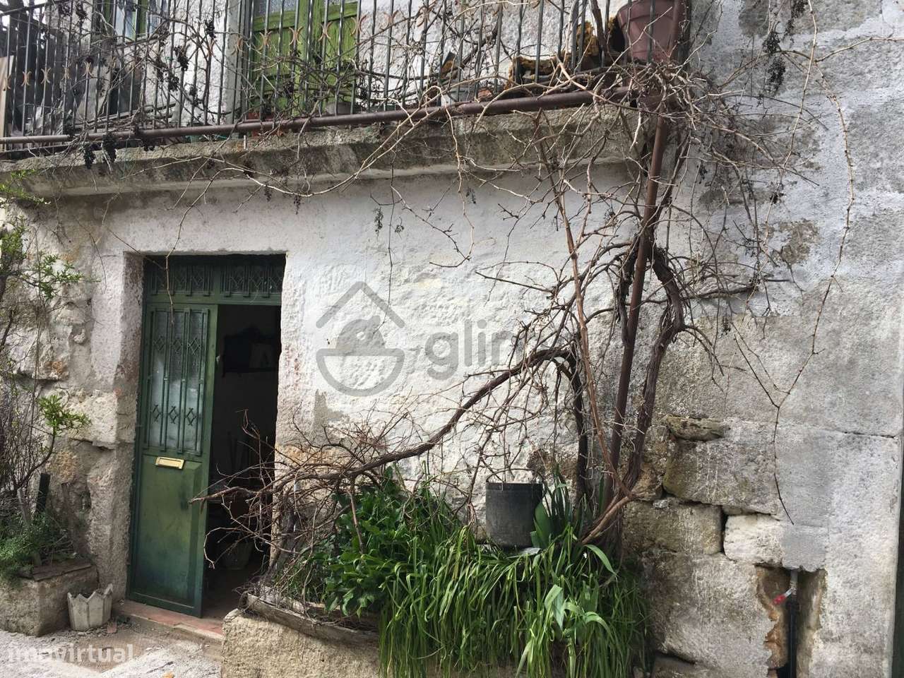 Moradia com dois Pisos-11