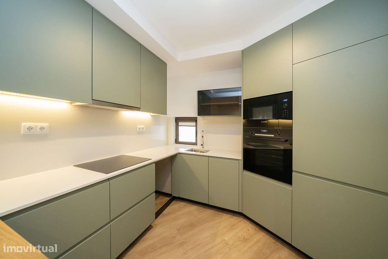 T0 Exclusivo | Último Piso com Garagem | Próximo do centro de Braga-8