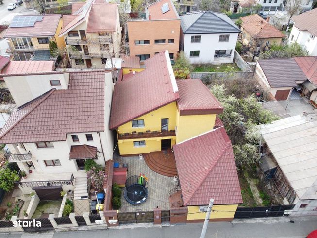 Casa cu personalitate Strada Spania-1