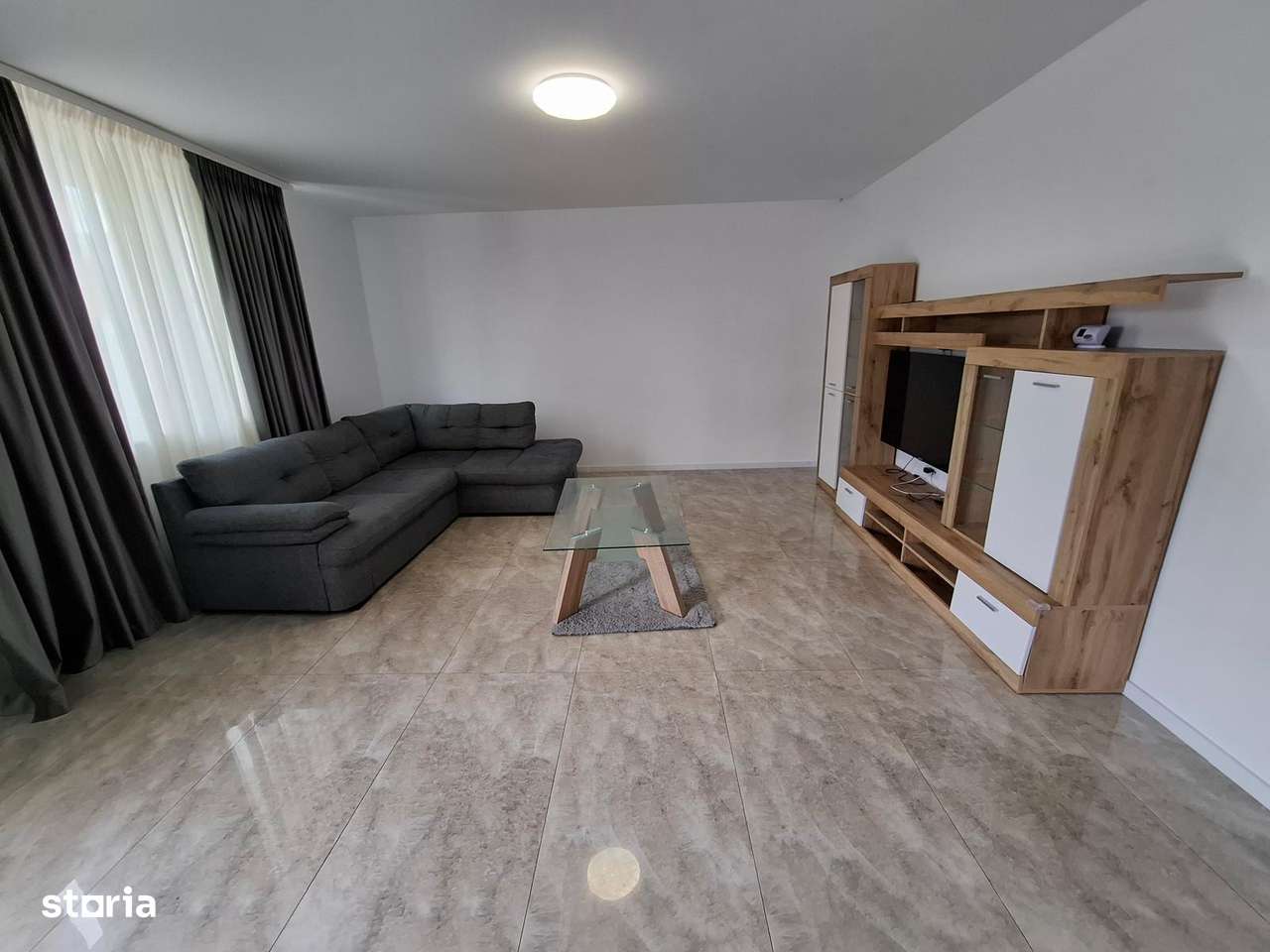 Casa / vilă Platou Craiovei, mobilată/utilata , finisaje moderne - Imagine principală: 5/19