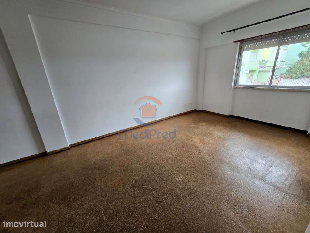 Apartamento T3 | Arroja, Odivelas-0