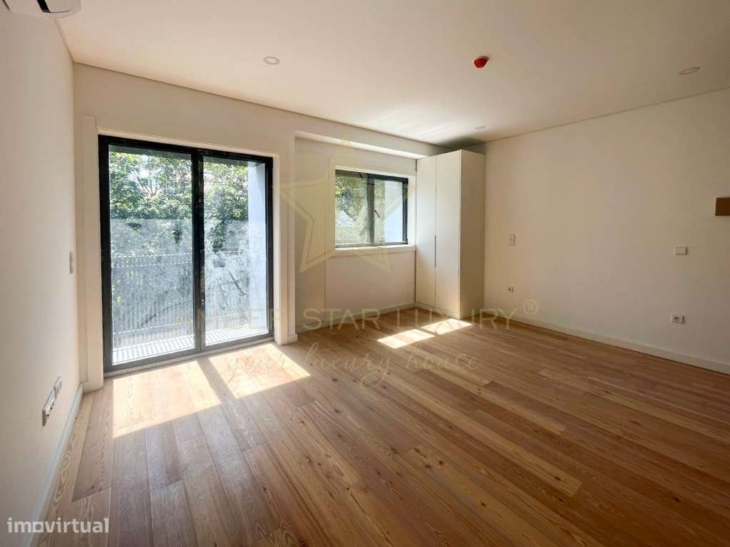 Apartamento T0 a 400 m da Estação do Metro - Grande imagem: 4/19