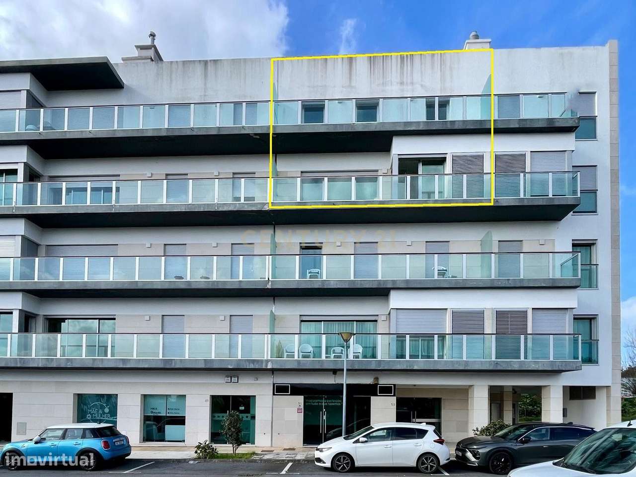 Apartamento T2 Duplex de Excelência | Último Piso | Vistas Mar e Serra - Grande imagem: 2/36