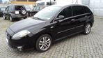 Fiat Croma 1.9 Multijet 5P 2008 - Para Peças - 2