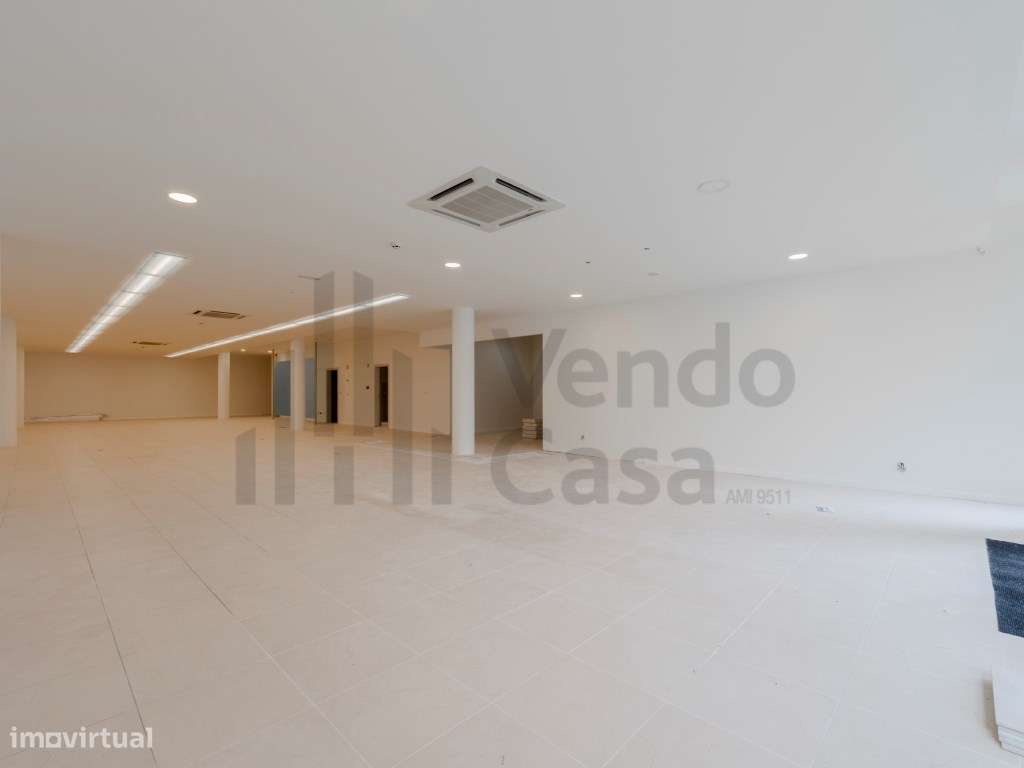Arrenda-se Espaço Comercial - Braga - Grande imagem: 5/17