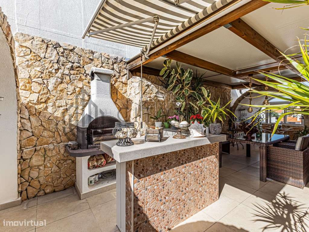 Apartamento T2+2 - Renovado no centro de Albufeira-25