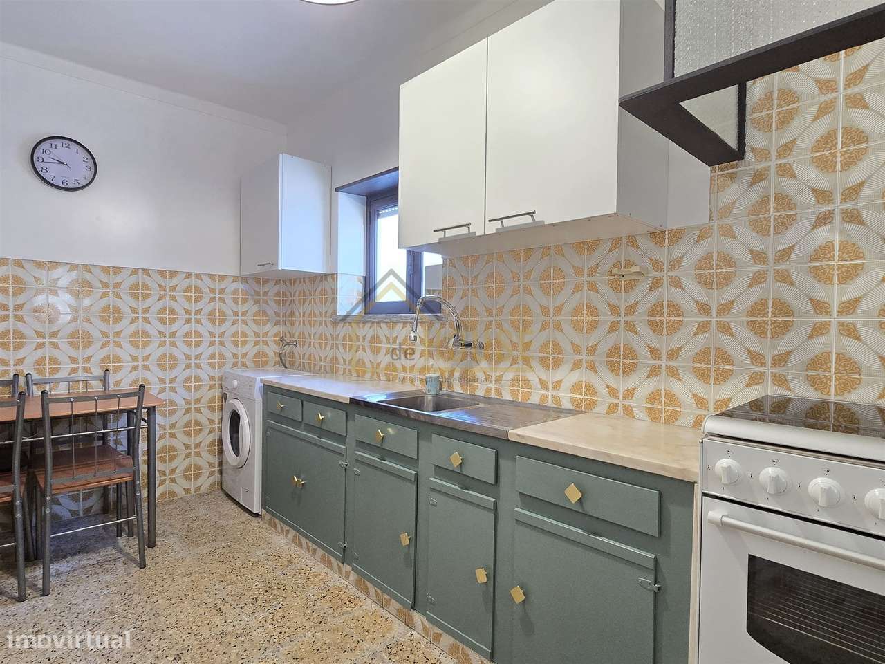 Moradia com espaço exterior e garagem no Bombarral-14