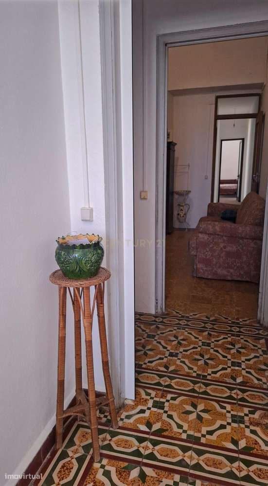 Moradia T3+2 com Terraço, Pátio e Espaço Comercial em São Bartolomeu d - Grande imagem: 5/57