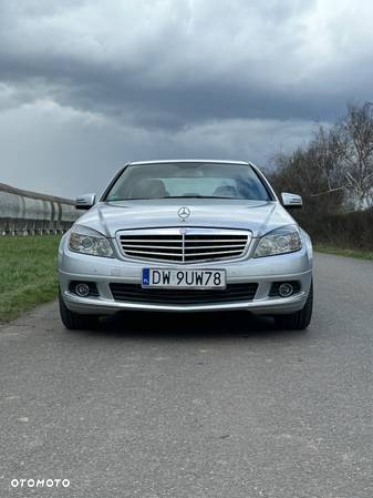 Mercedes-Benz Klasa C 200 T CGI Automatik BlueEFFICIENCY - 9