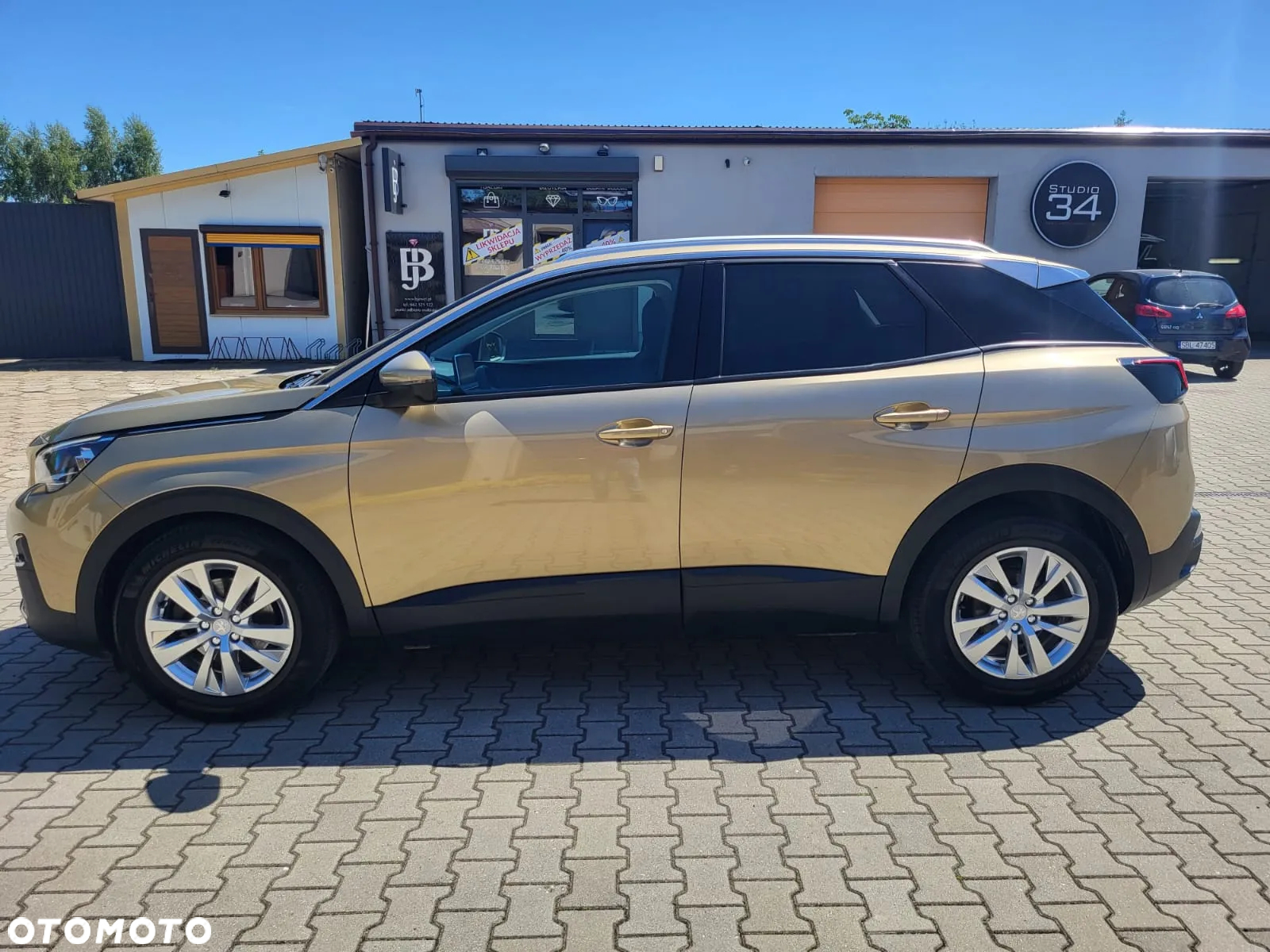 Peugeot 3008 1.6 BlueHDi Allure S&S - 8