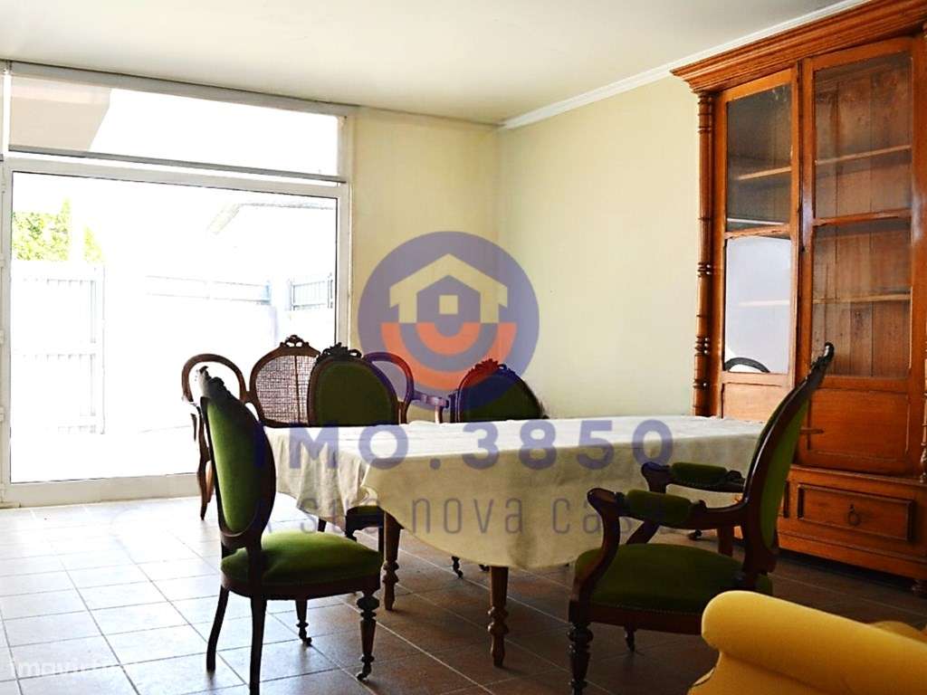 Moradia no centro de Pardilhó-5