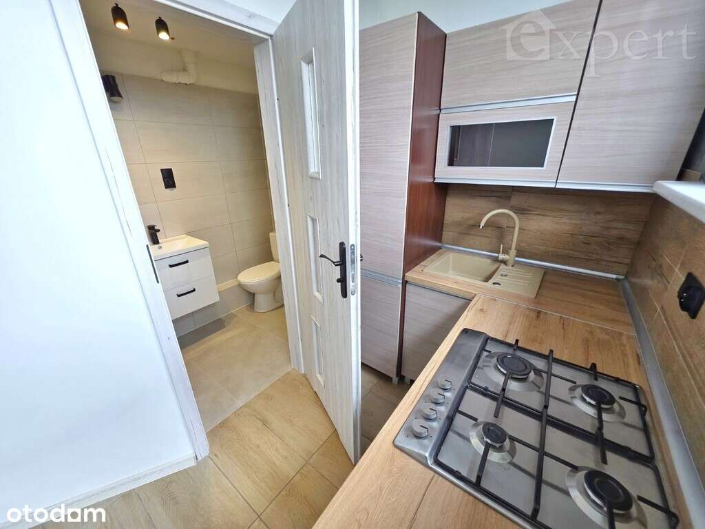 Kawalerka na 11 piętrze - jedyna taka na Starówce - Pełny obrazek: 4/7