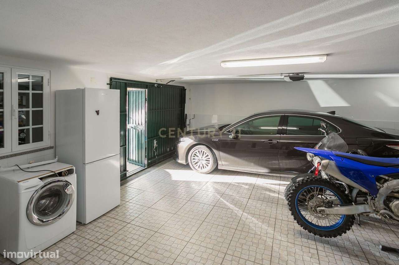 Moradia T3 em Mourão com piscina e vista para o Castelo-20