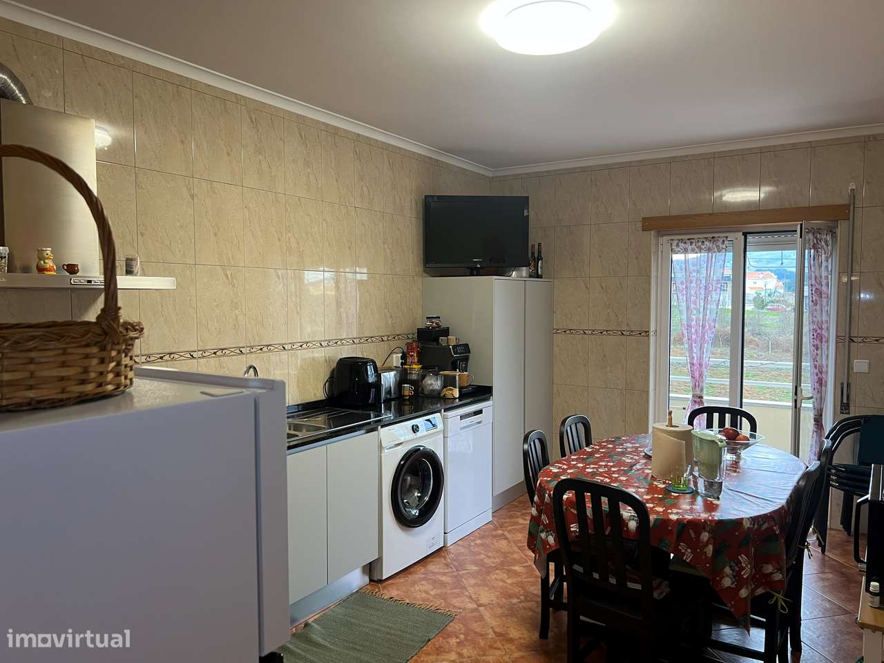 Apartamento T3 - Av. Restauradores do Concelho - Tarouca-8