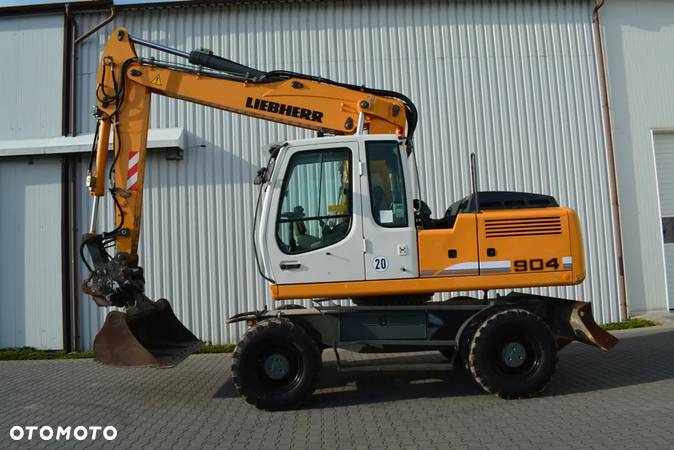 Liebherr A904C Litronic 2012R Z NIEMIEC - 9