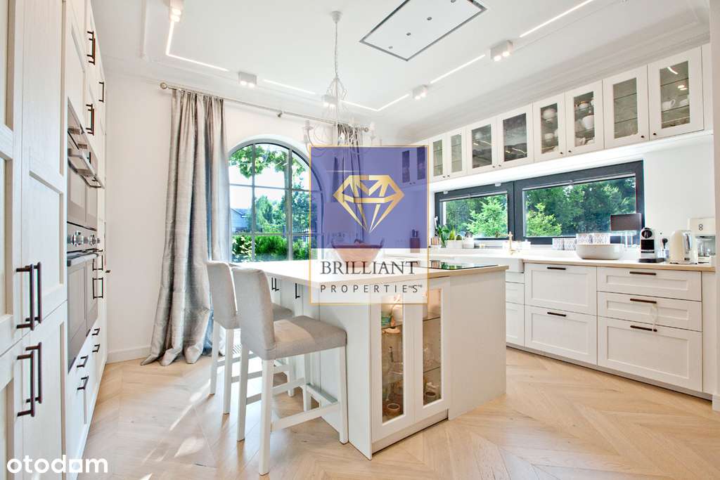 Rezydencja dla 2 rodzin. Duży ogród. Las Kabacki.-10