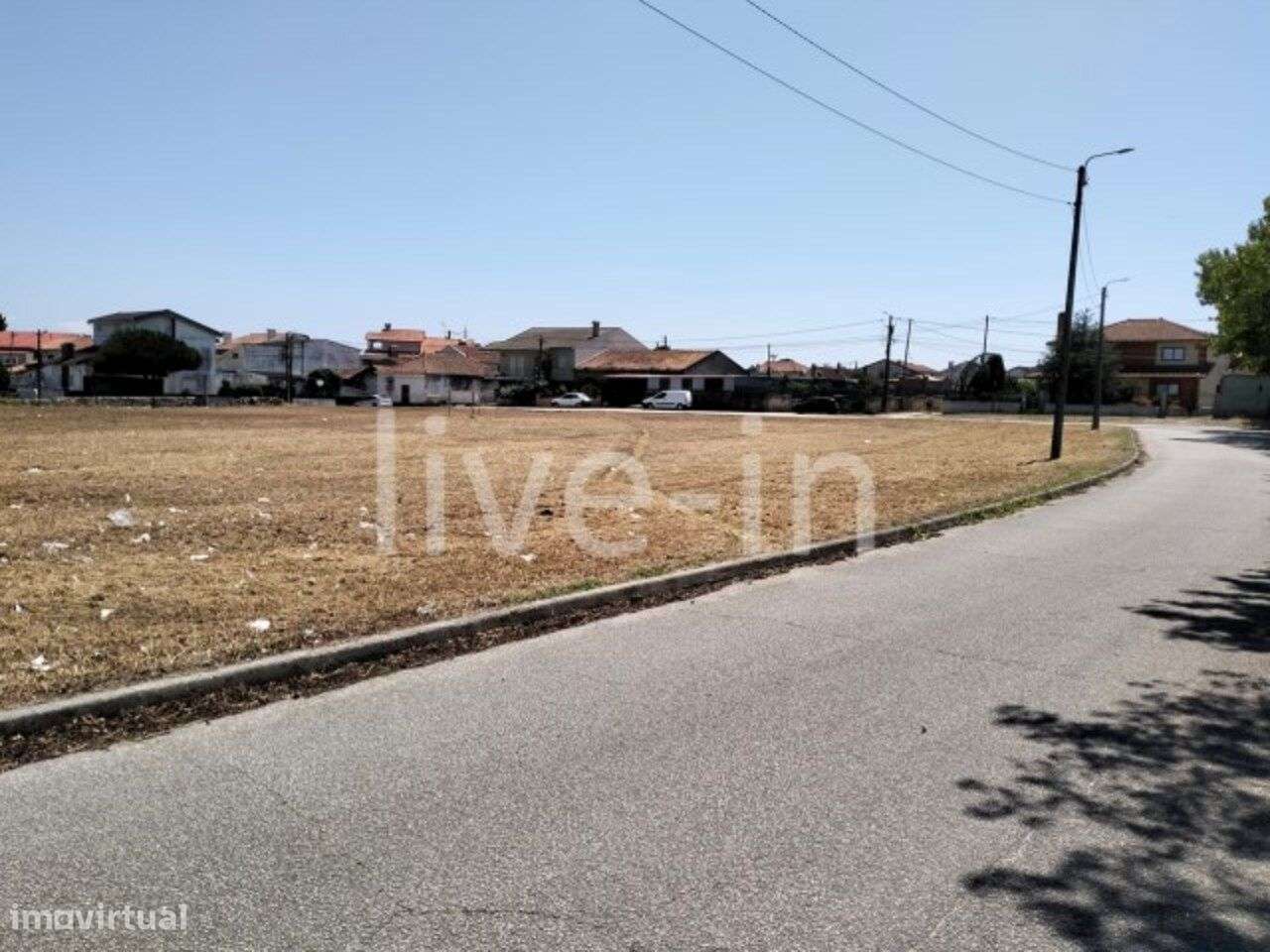 Terreno Urbano com Potencial Construtivo em Cacia-1