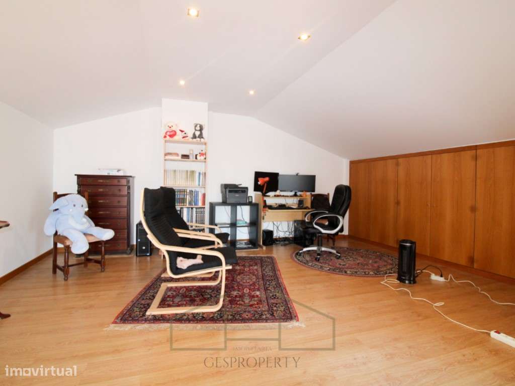 Moradia T3 na Marisol-36