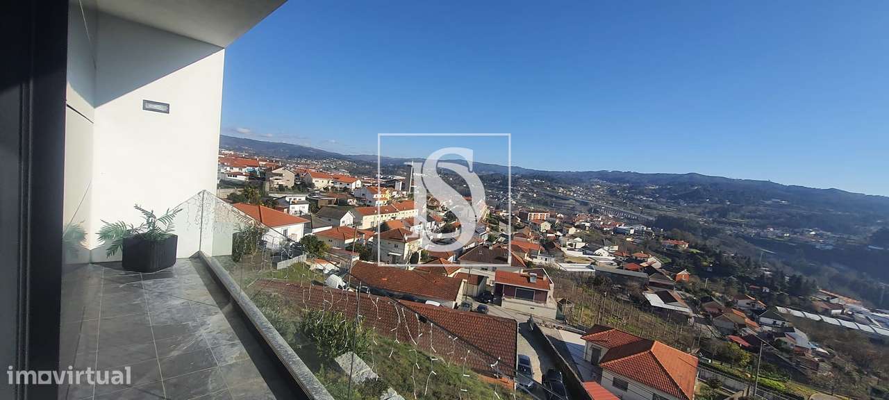 Moradia em Fafe com vista única-21