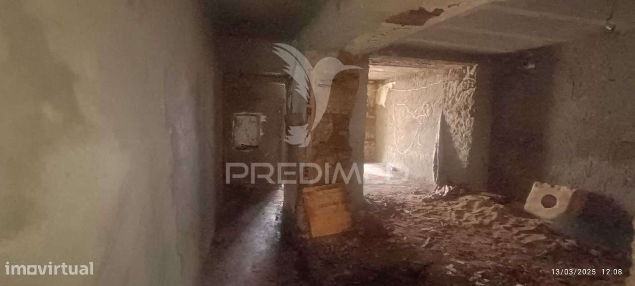 Casa antiga no centro histórico em Nisa - Grande imagem: 3/11