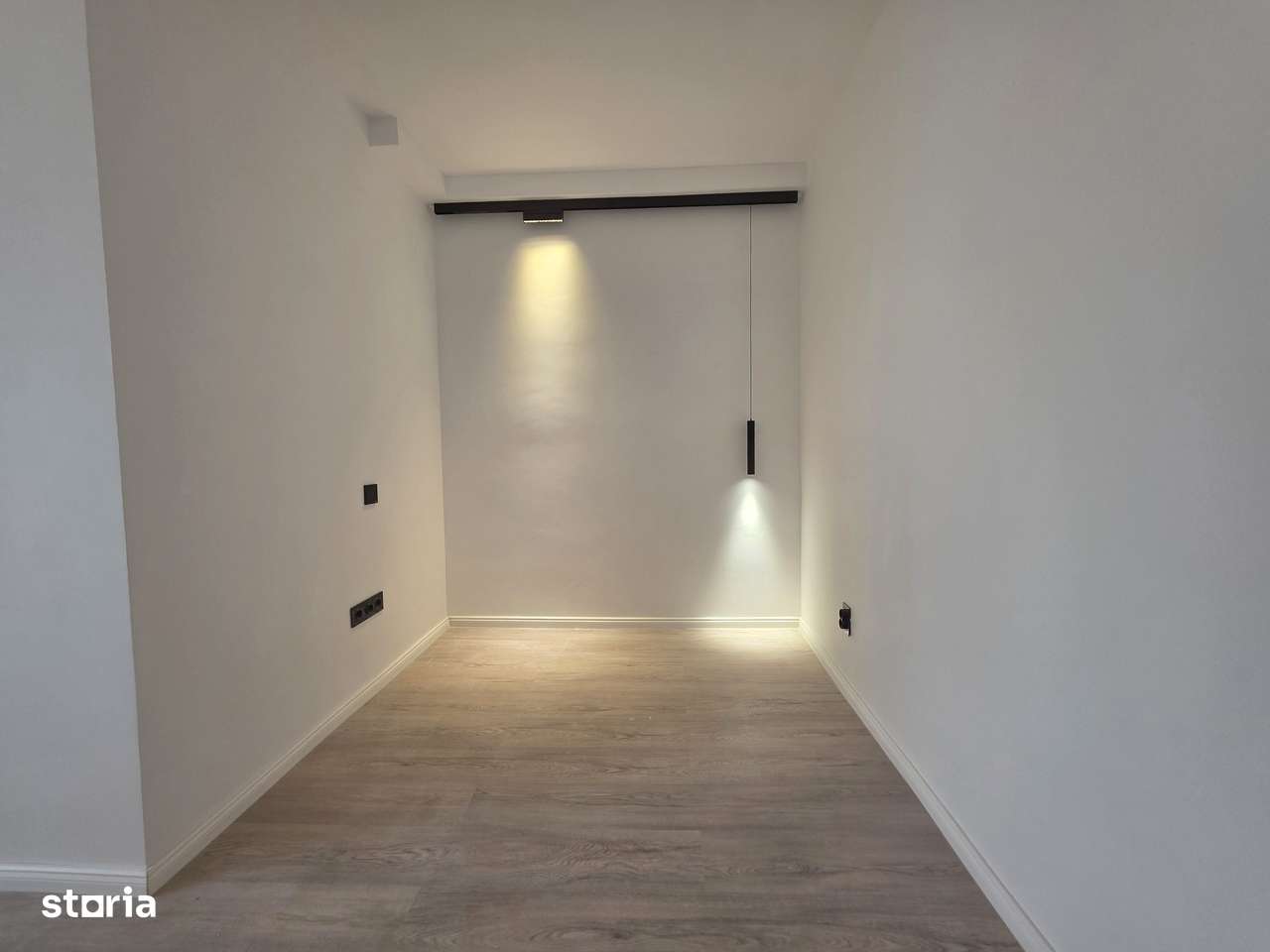 Garsoniera Parcul Regina Maria Domenii renovata 2025-12