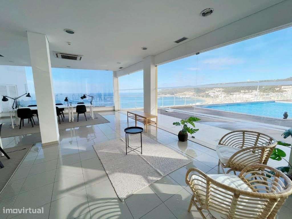 Apartamento T0+1 varanda vista deslumbrante mar Sesimbra-15